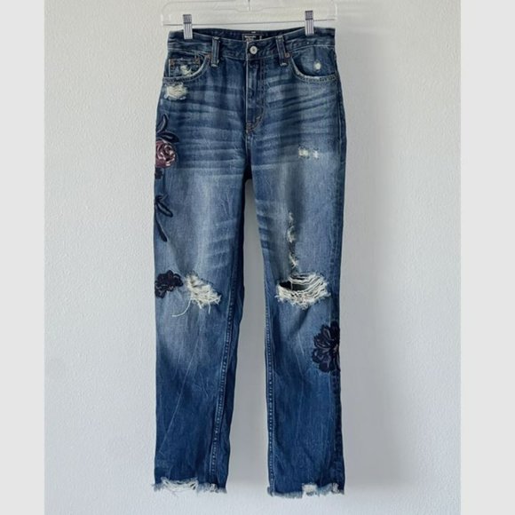 Abercrombie & Fitch Annie High Rise Boho Embroidered Floral Girlfriend Jeans - Picture 3 of 14